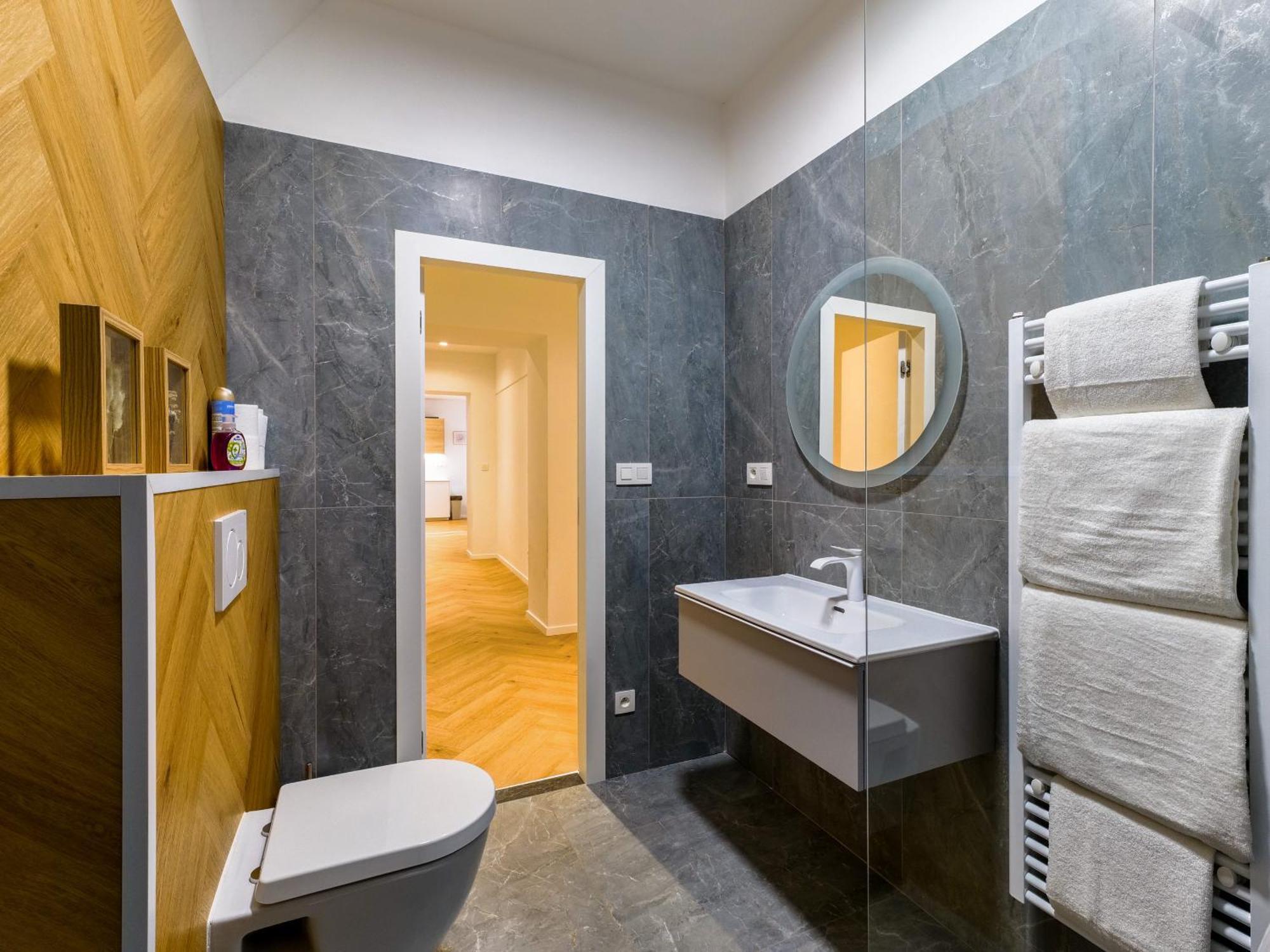 Hviezdoslavova Apartments, Trnava Centre, Parking Available Ngoại thất bức ảnh