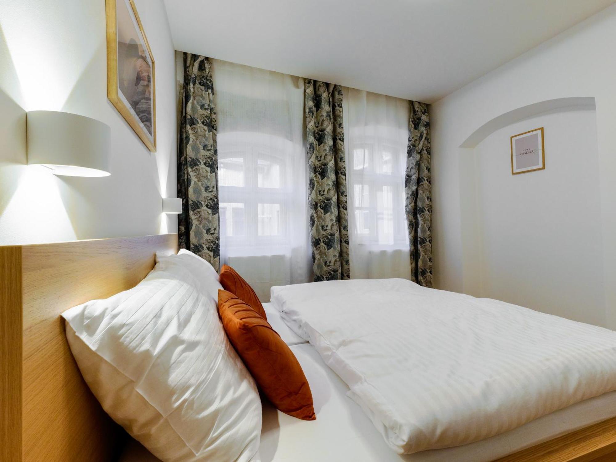 Hviezdoslavova Apartments, Trnava Centre, Parking Available Ngoại thất bức ảnh