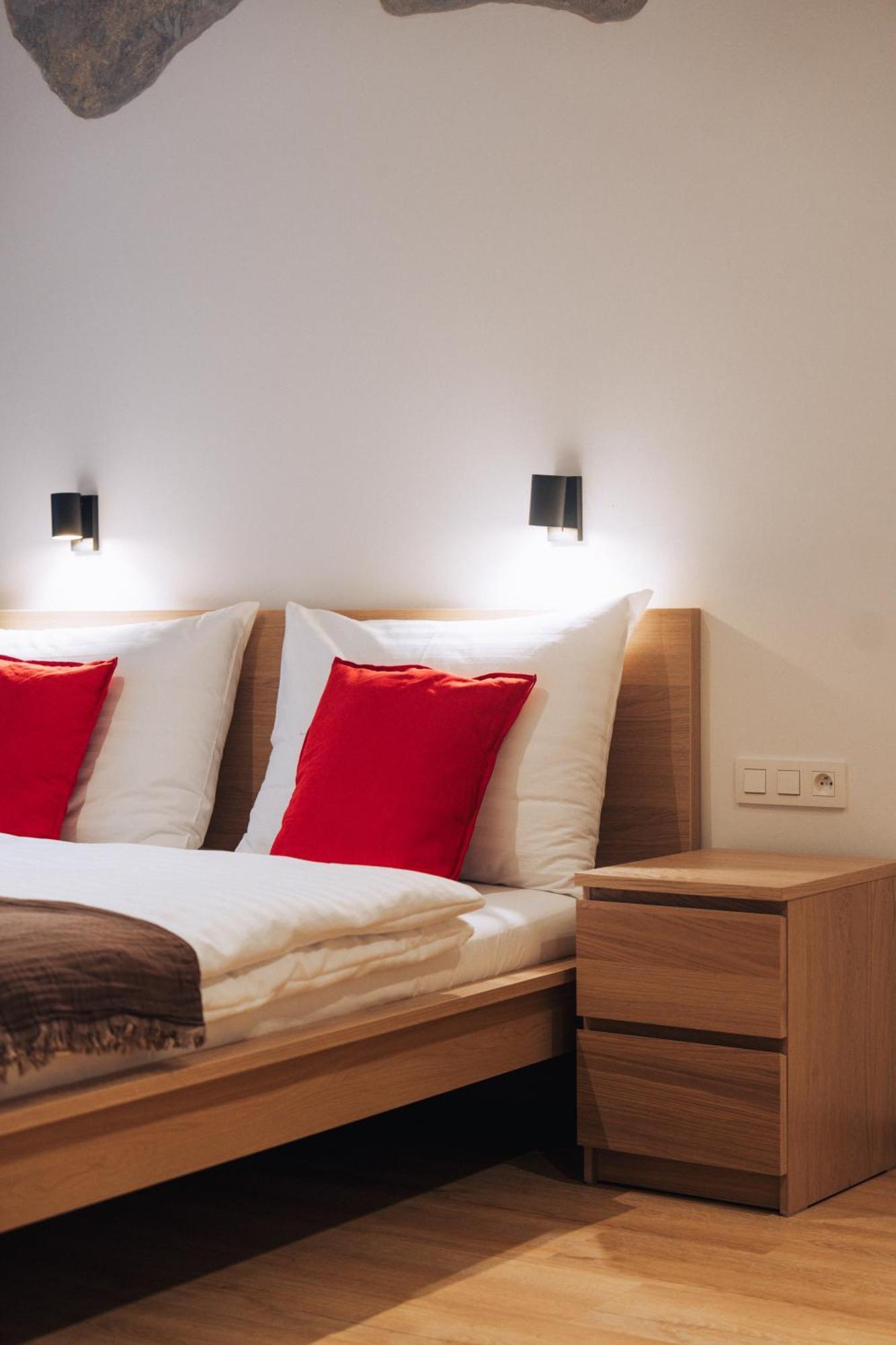 Hviezdoslavova Apartments, Trnava Centre, Parking Available Ngoại thất bức ảnh
