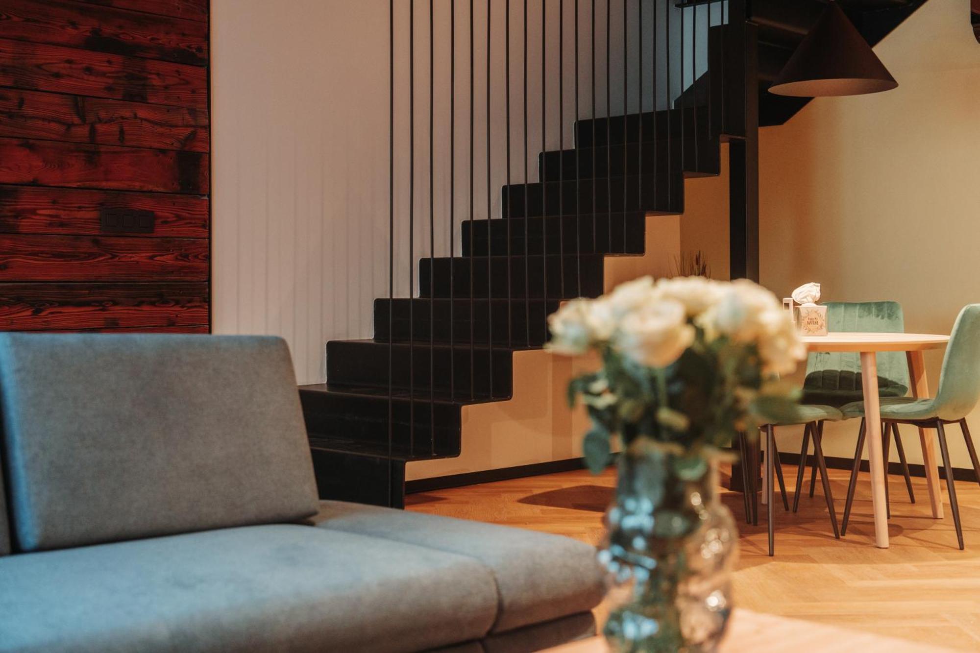 Hviezdoslavova Apartments, Trnava Centre, Parking Available Ngoại thất bức ảnh