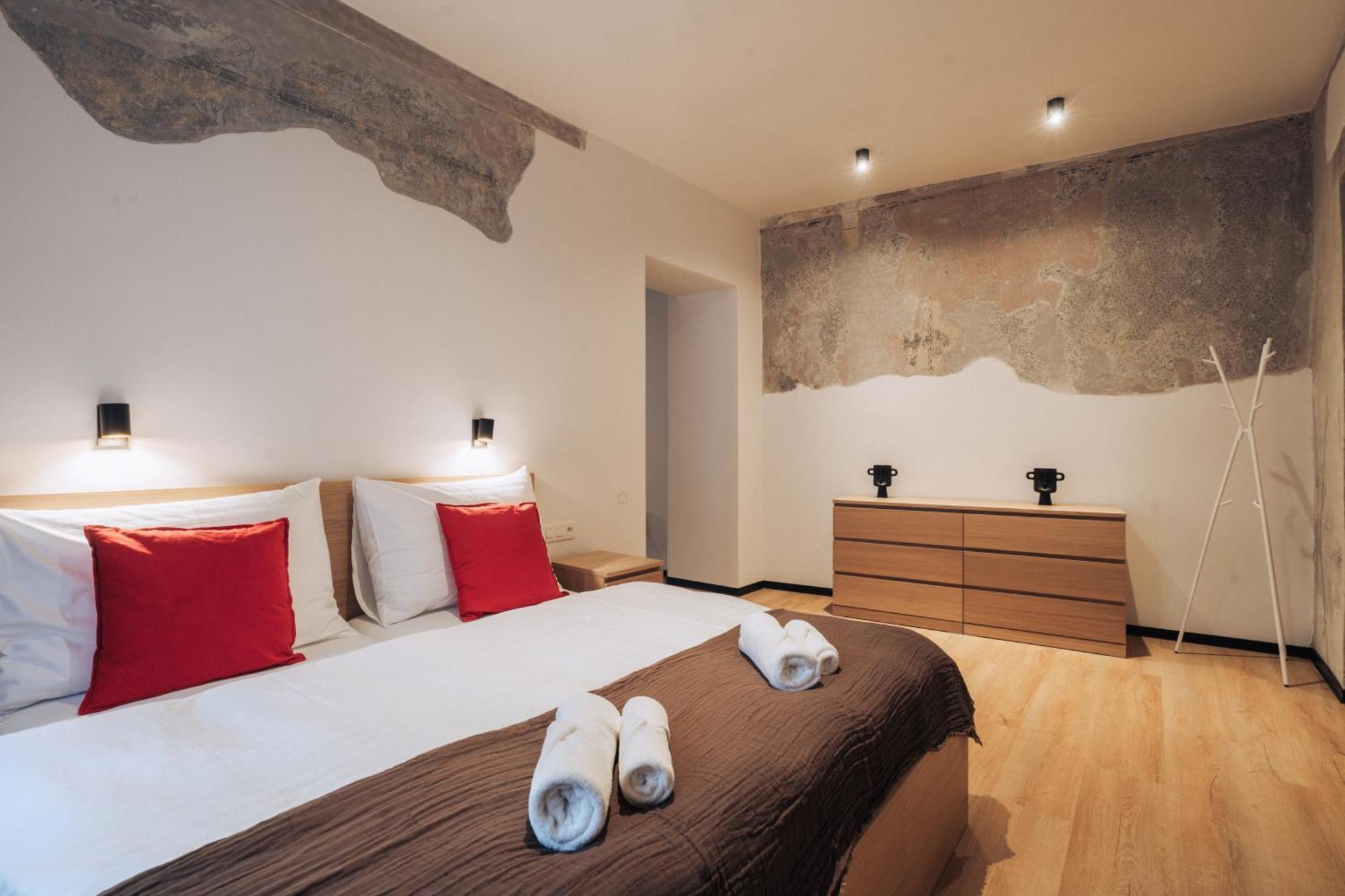 Hviezdoslavova Apartments, Trnava Centre, Parking Available Ngoại thất bức ảnh
