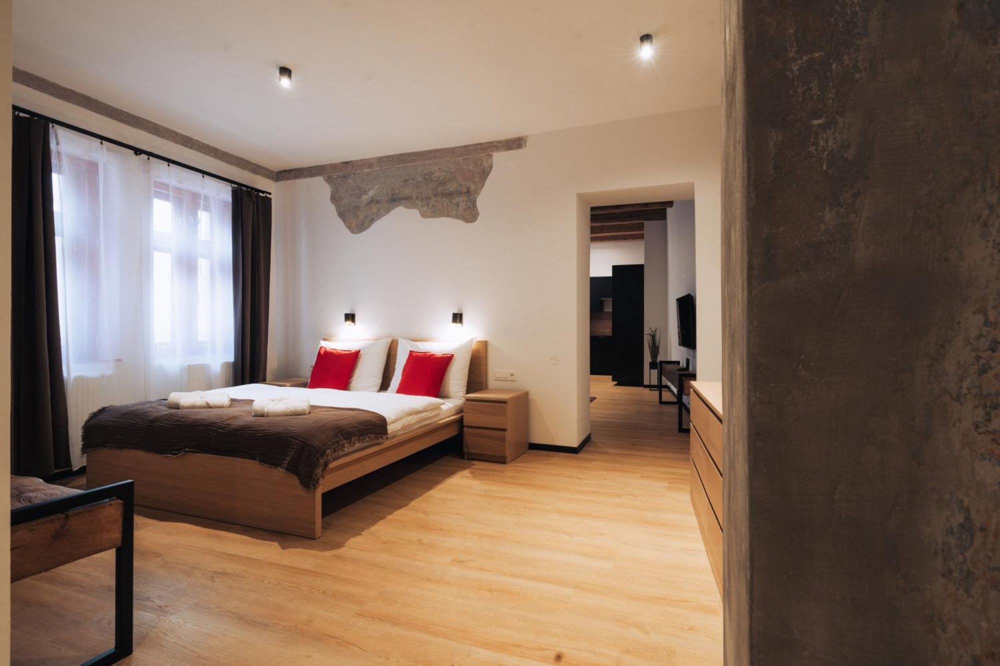 Hviezdoslavova Apartments, Trnava Centre, Parking Available Ngoại thất bức ảnh